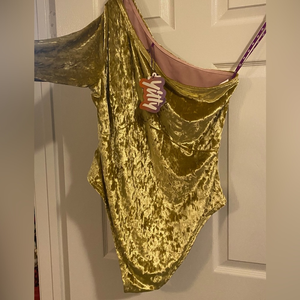 Gold one sleeved Yitty bodysuit (plus size)
